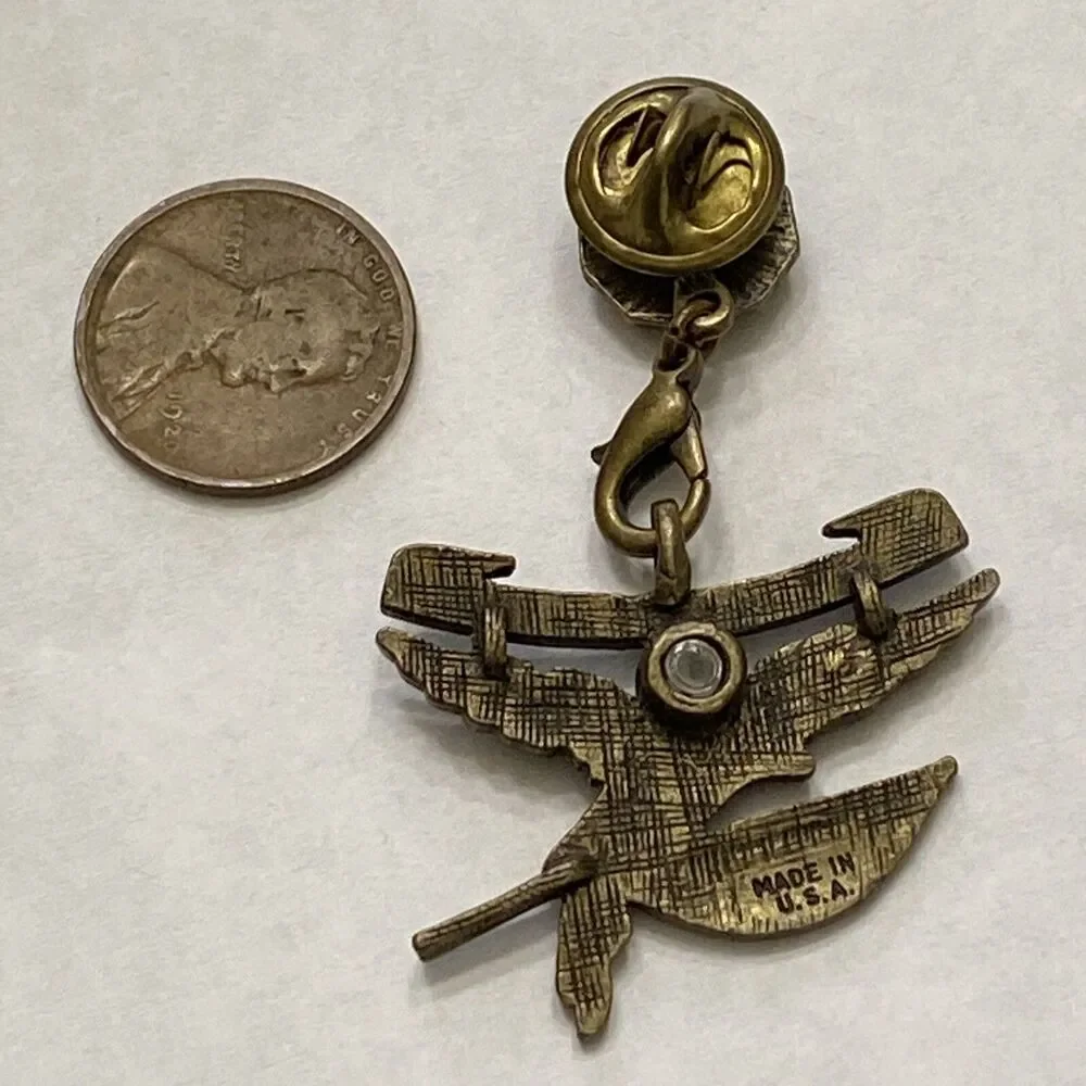 Vintage American Legion Auxillary Eagle Pin Gold Tone Pinback